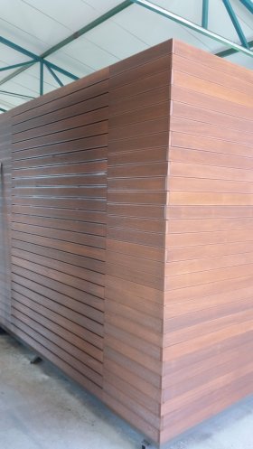 Container Bungalow production