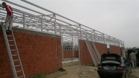Structures & containers