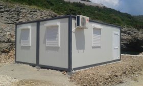 Container