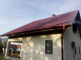 Steek tile